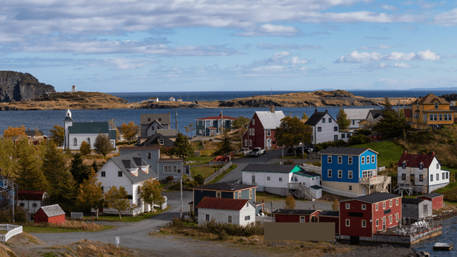 Read more about the article Collaboration to increase tourist traffic and revenues across shared tourism space between Lower North Shore (Quebec) and Labrador (Newfoundland)